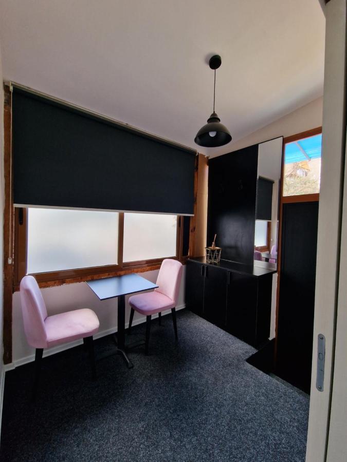 Hq Apartment In Center Tiranë Ngoại thất bức ảnh
